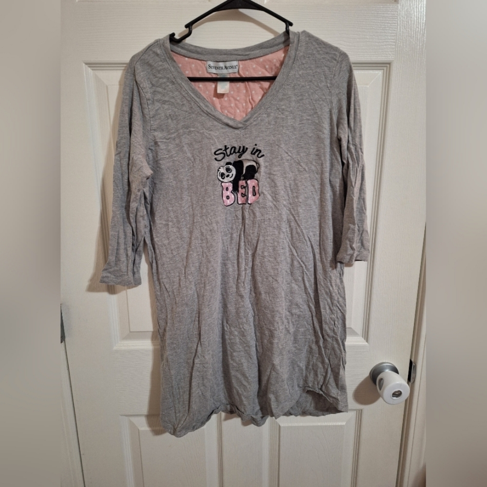 Sleep shirt/nightgown